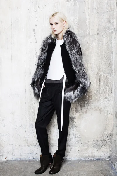 Look 13